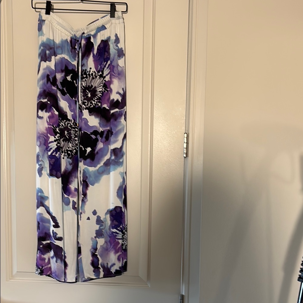 Trina Turk Purple and White Straight Leg Pants with Artistic Floral Design
